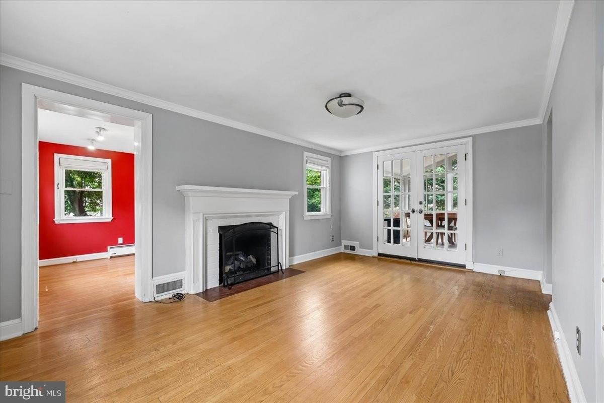4525 N Chelsea Ln - Photo 2 of 25