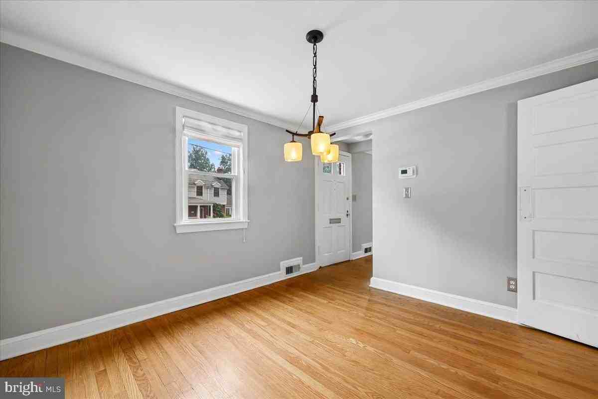 4525 N Chelsea Ln - Photo 6 of 25