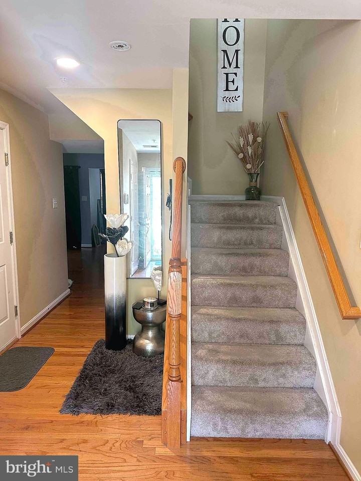 10502 Glen Manor Dr - Photo 7 of 17