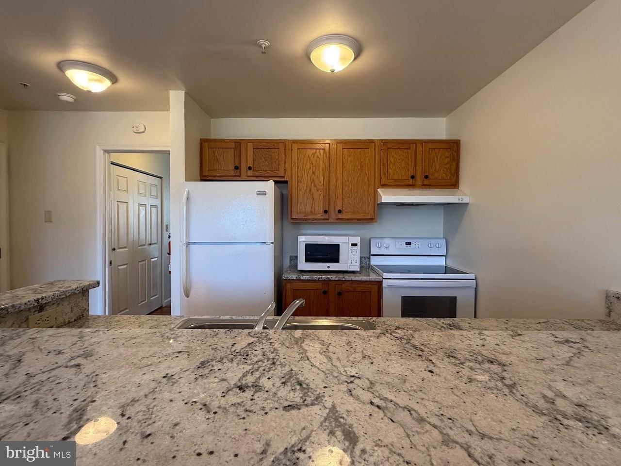 358 Main St #5 - Photo 6 of 14