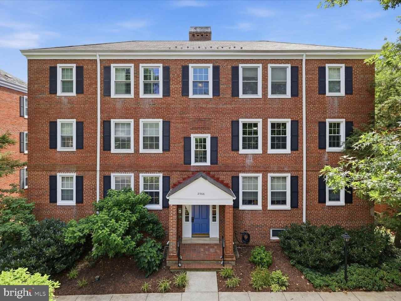 2966 S Columbus St #B2