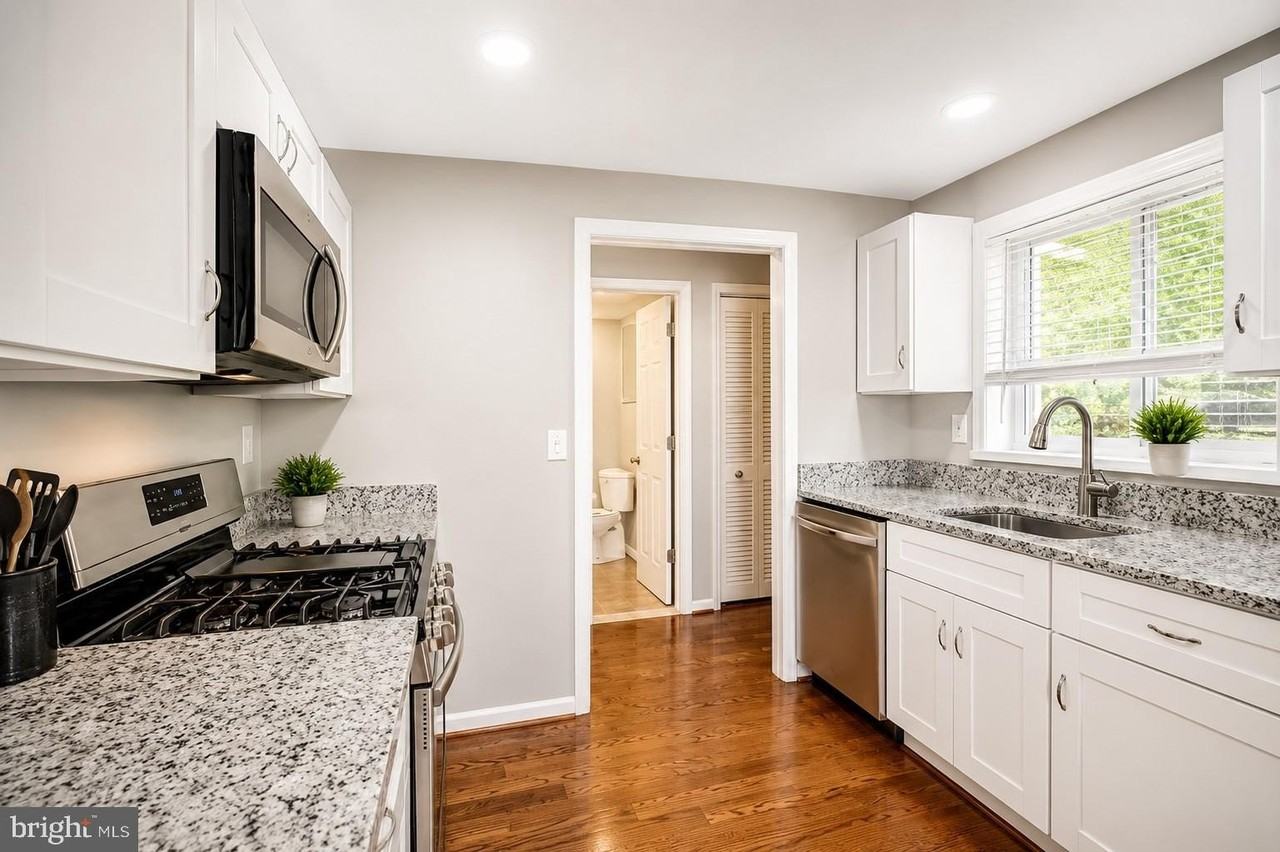 4265 Allison Cir - Photo 3 of 4