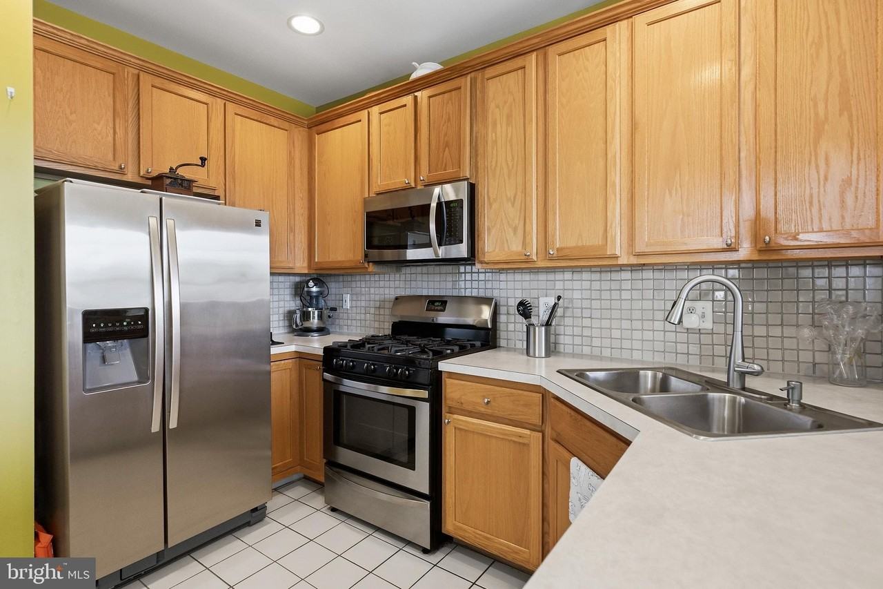 6325 Eagle Ridge Ln #29 - Photo 5 of 28