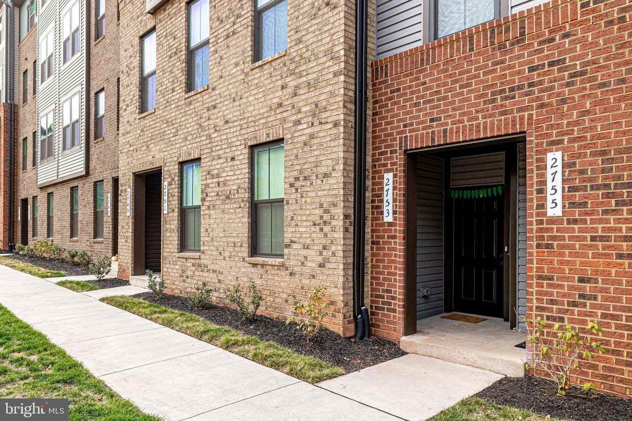 2753 Velocity Rd #32B - Photo 3 of 34