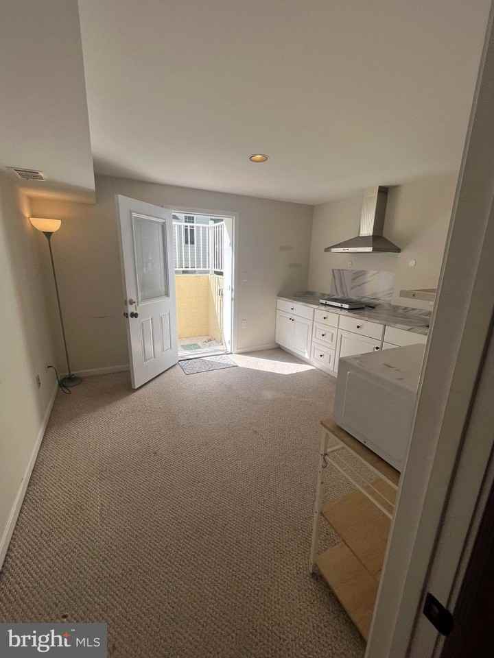 6406 Emerald Green Ct - Photo 2 of 9