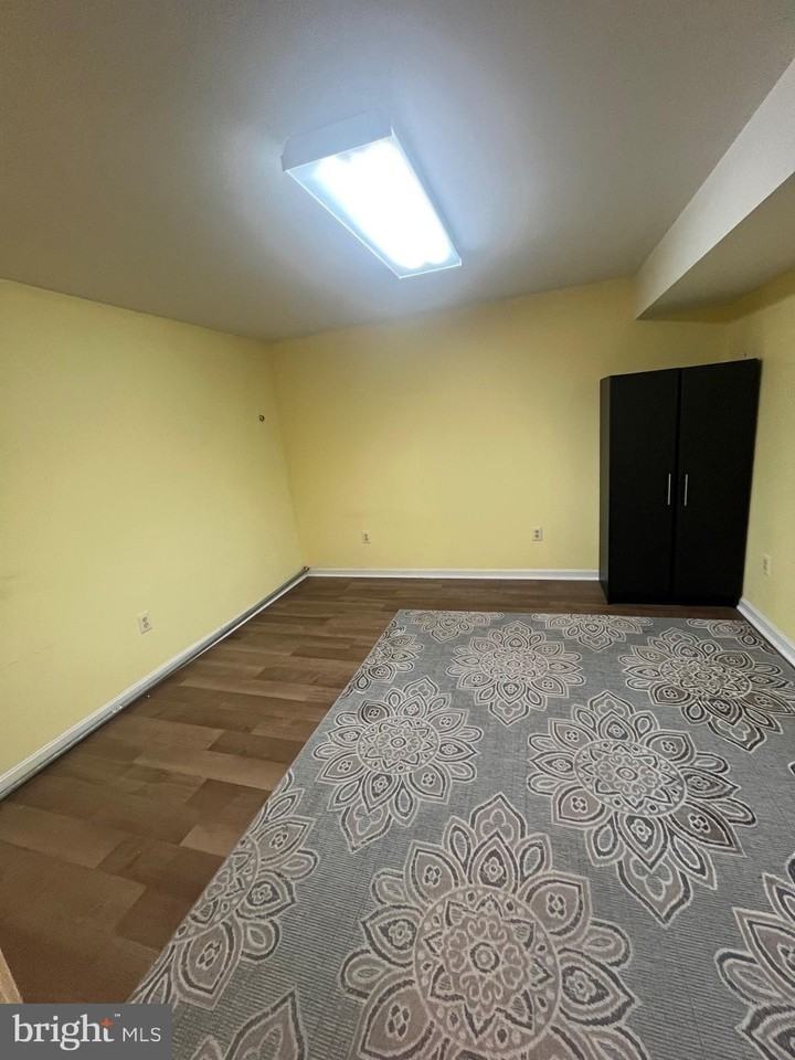 6406 Emerald Green Ct - Photo 7 of 9