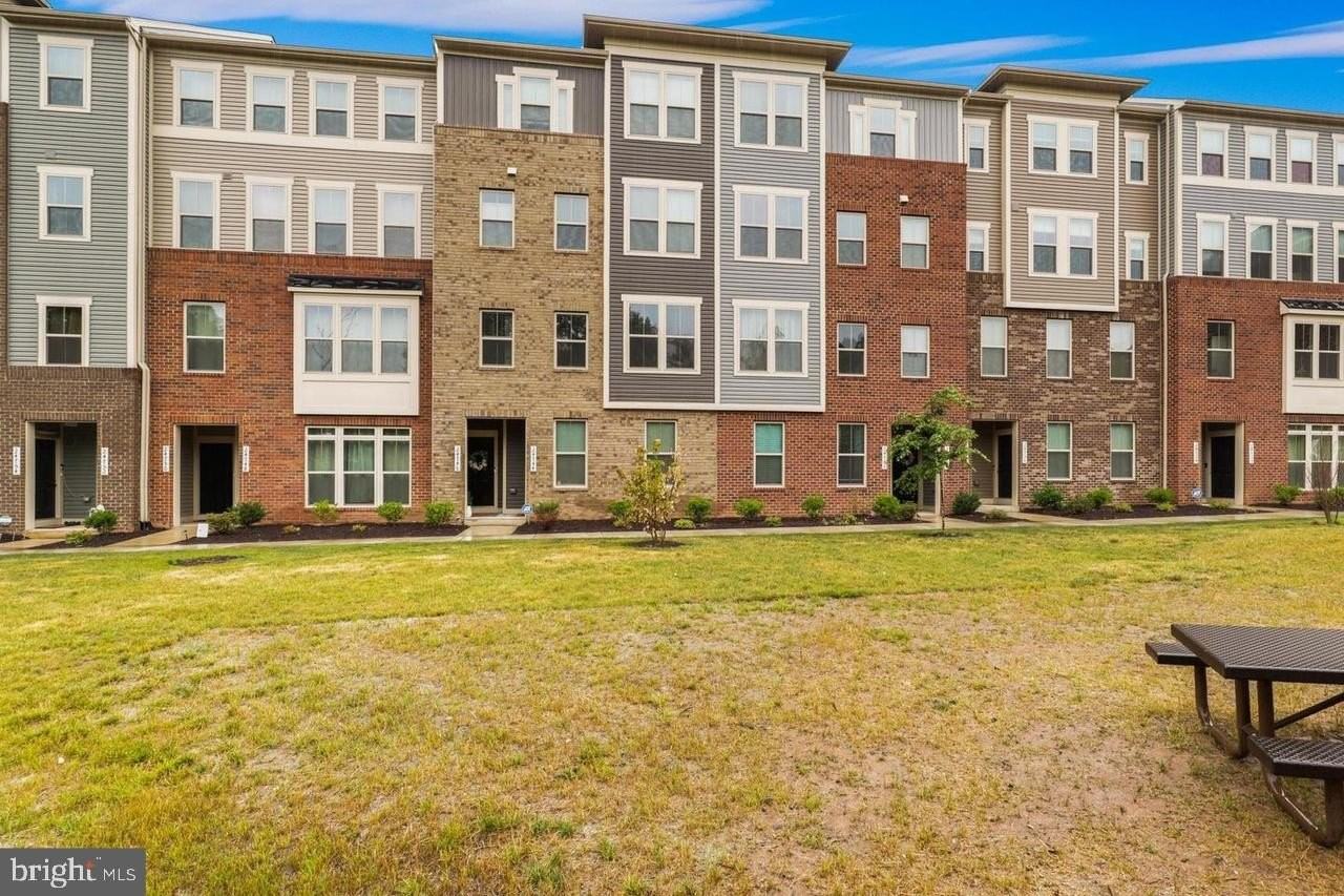 24745 Monk Meadows Ter - Photo 2 of 9