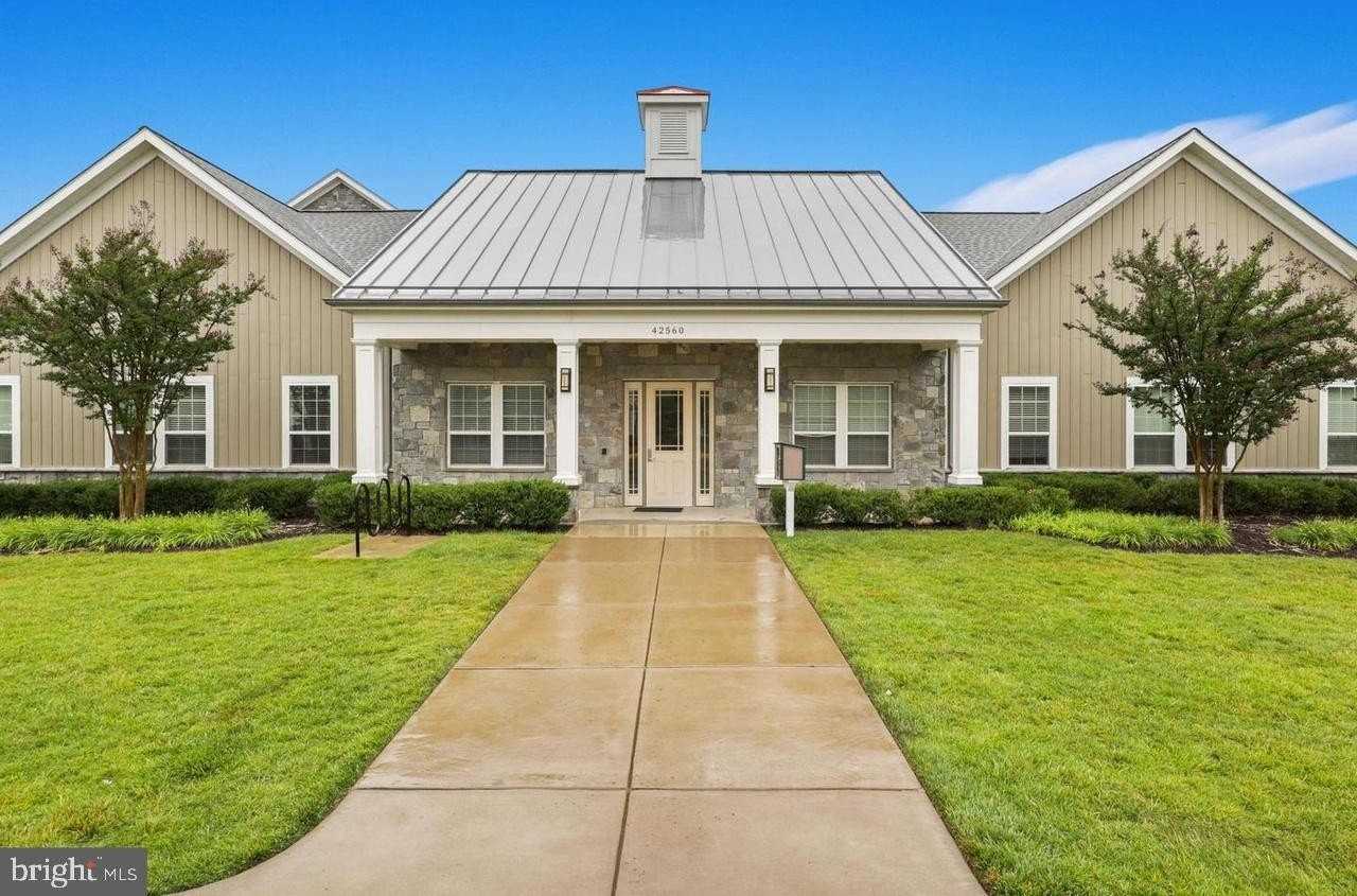 24745 Monk Meadows Ter - Photo 5 of 9
