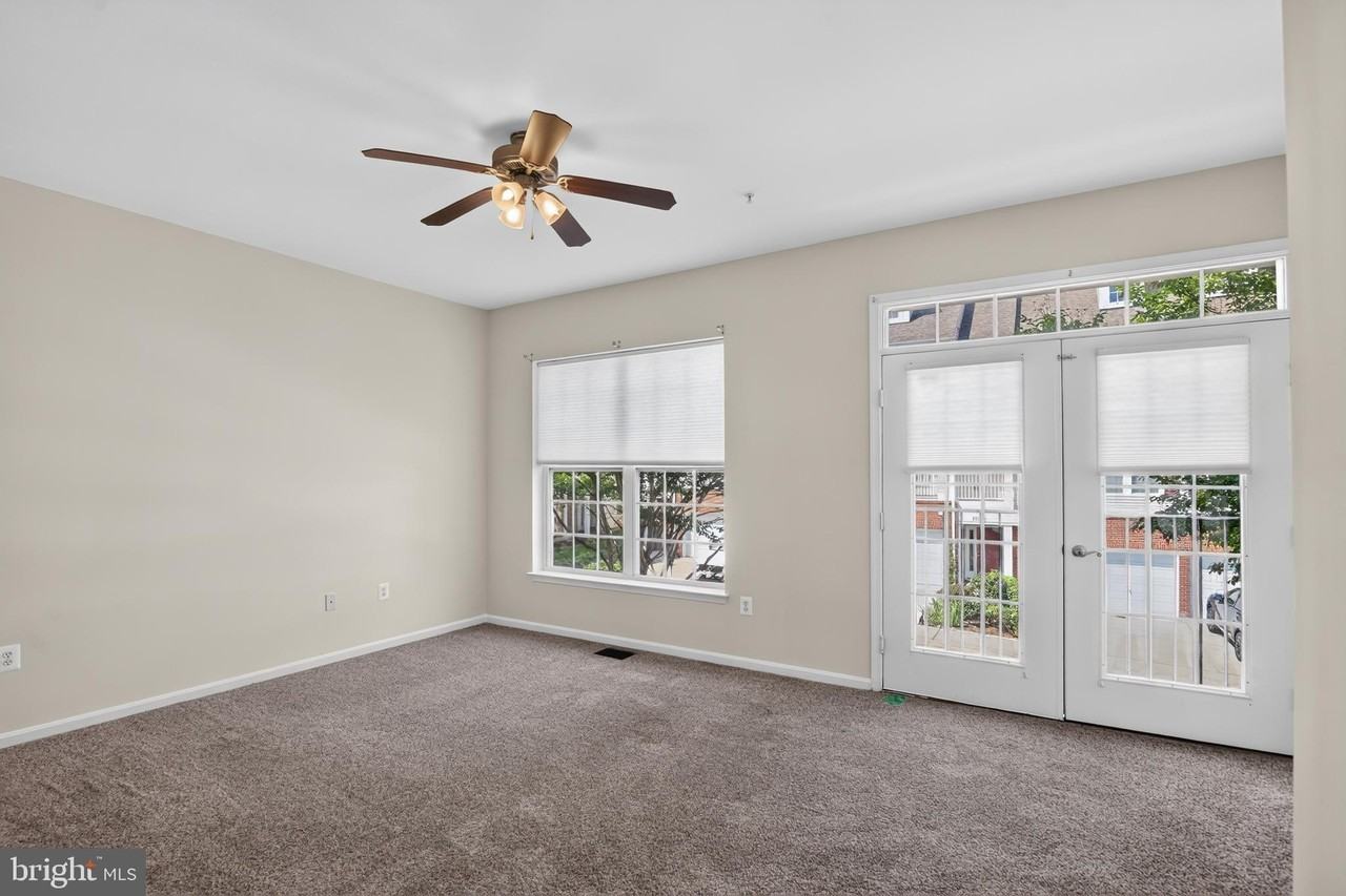13945 Hollow Wind Way #101 - Photo 6 of 15