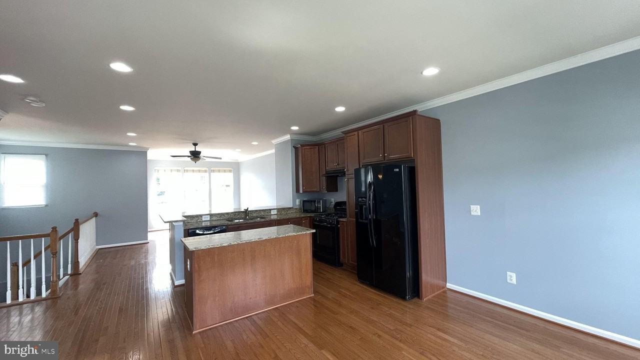 95 Short Branch Rd - Photo 3 of 22