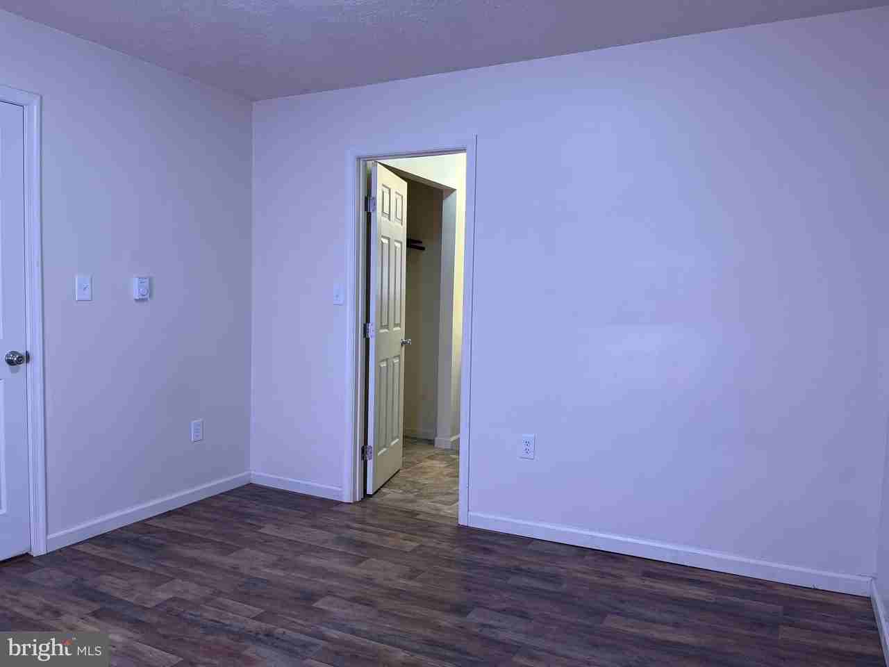 23 Shumack Ct - Photo 6 of 30