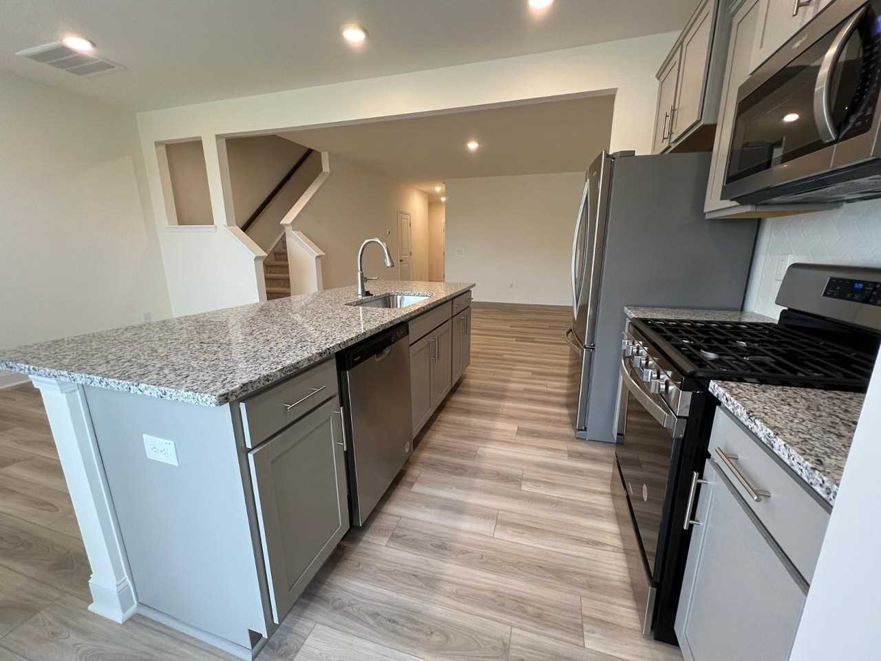 53 Bluebottle St - Photo 5 of 24