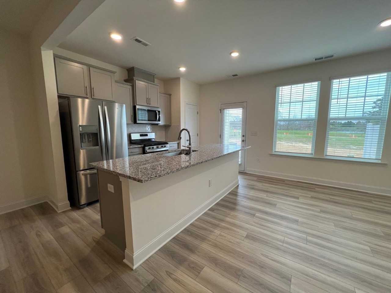 53 Bluebottle St - Photo 7 of 24