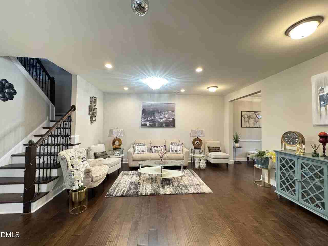 929 Haybeck Ln - Photo 5 of 28