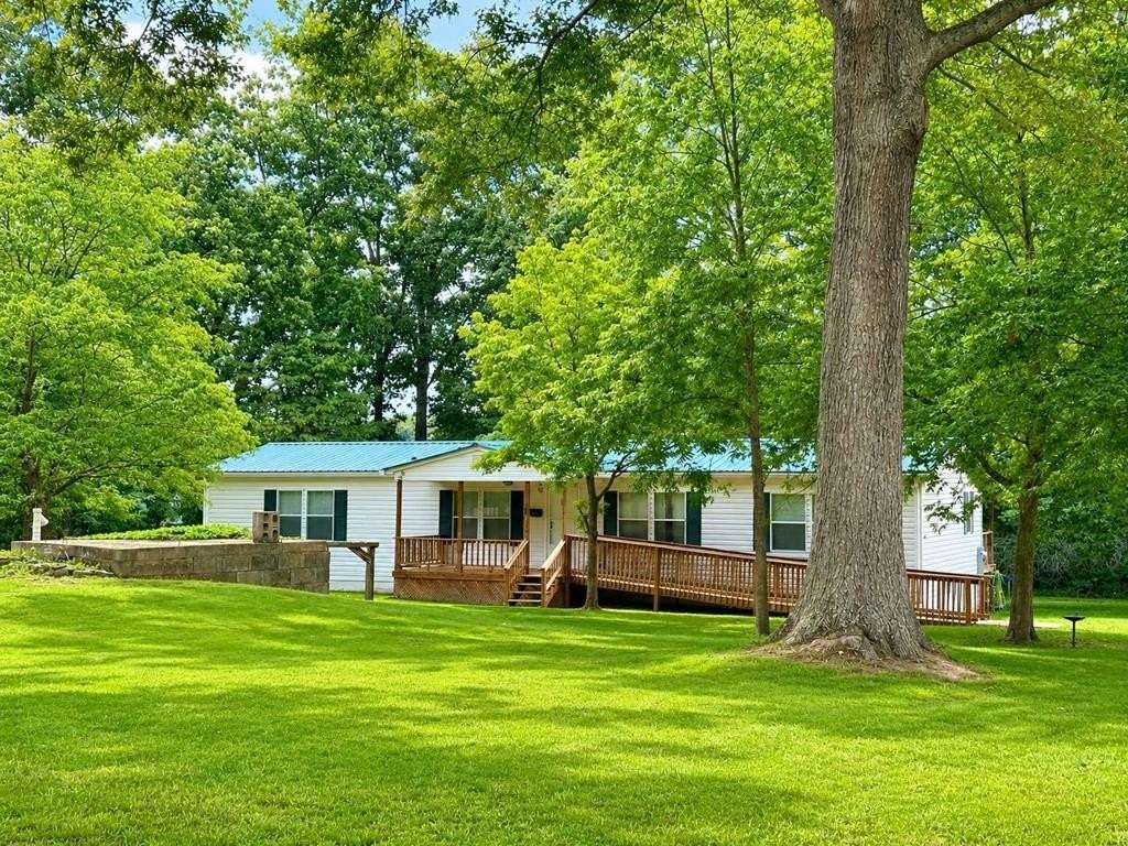 2455 Windle Community Rd - Photo 2 of 20
