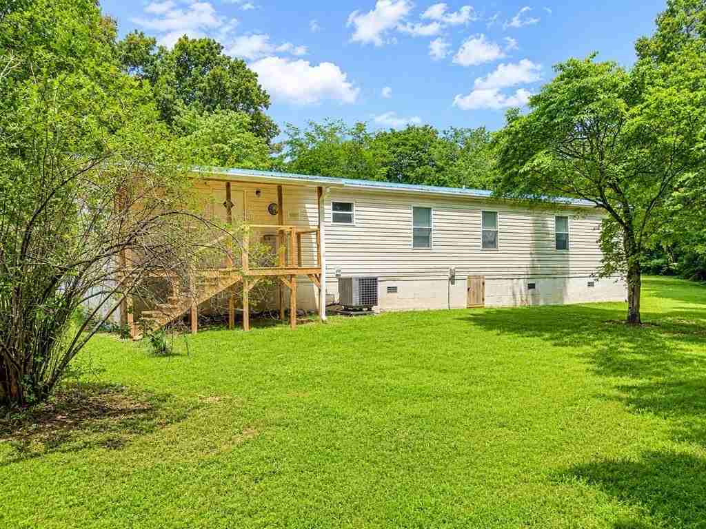 2455 Windle Community Rd - Photo 4 of 20