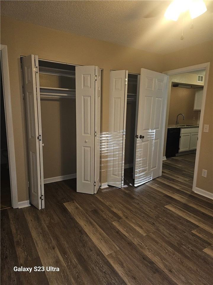 150 Ligon St #101 - Photo 4 of 10