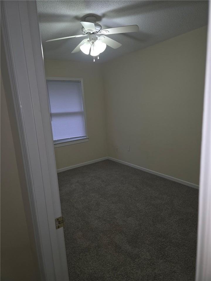 1108 Tiger Blvd - Photo 5 of 8