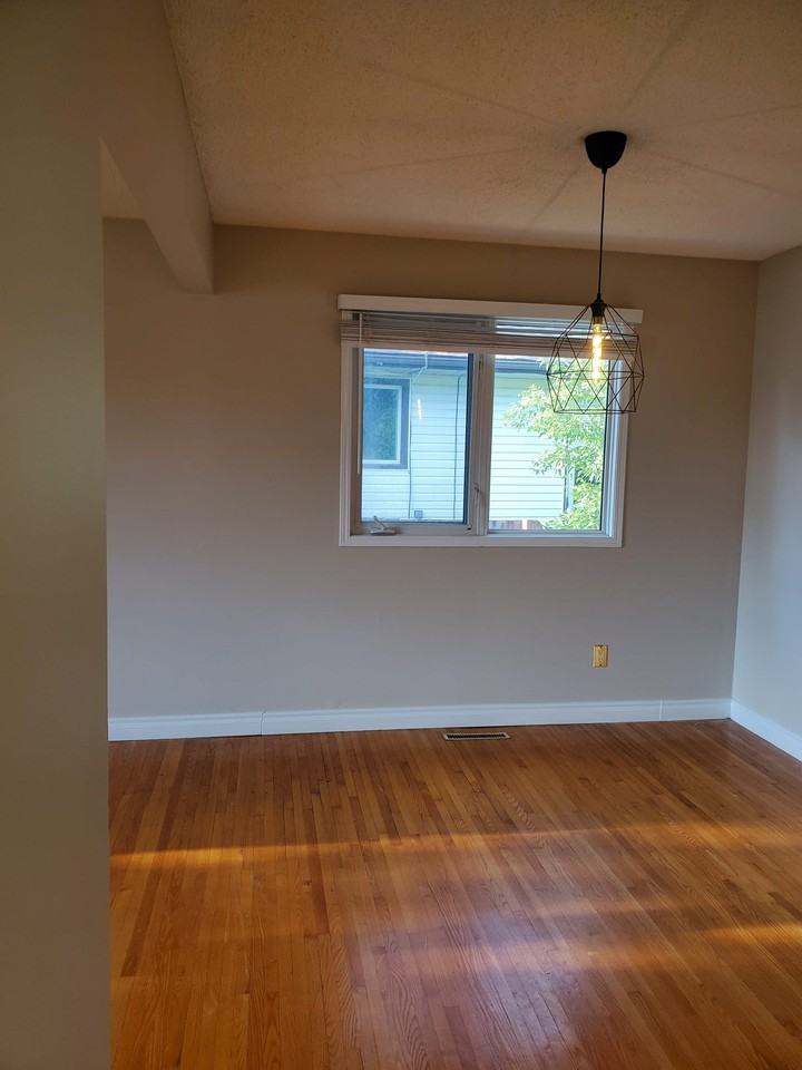 8106 169 Street Northwest - Photo 6 of 19