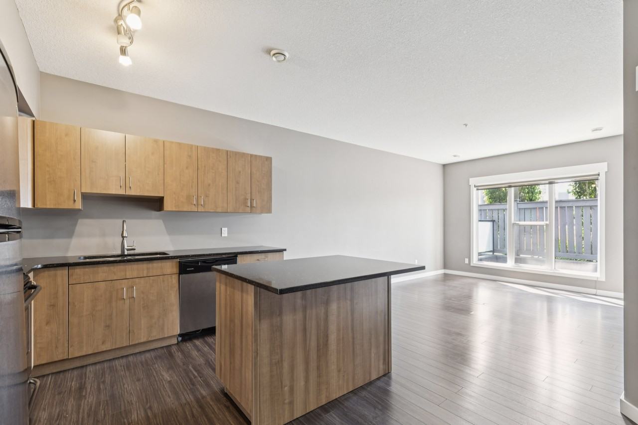 Maxx Urban Living - Photo 3 of 15