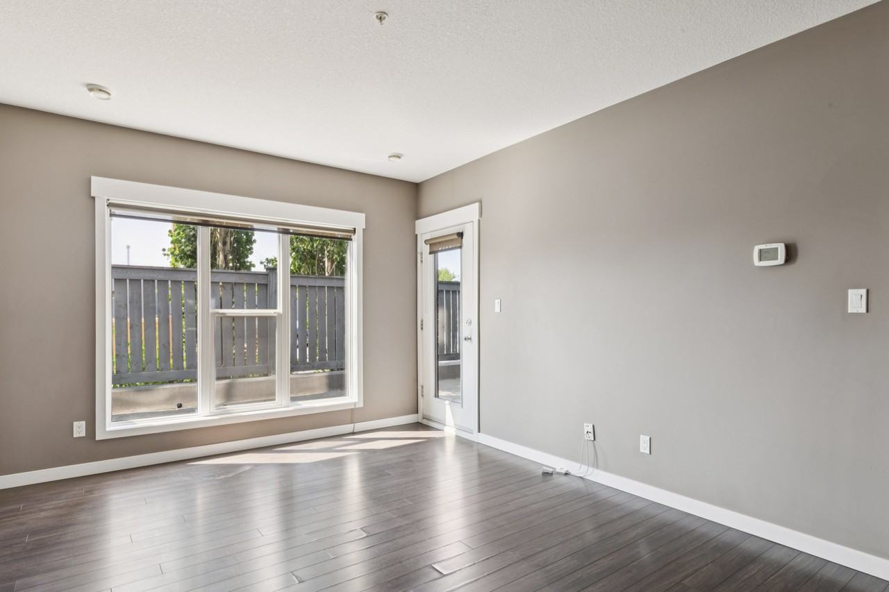 Maxx Urban Living - Photo 6 of 15
