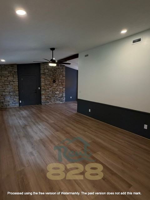 609 Pineland Rd #1 - Photo 4 of 23