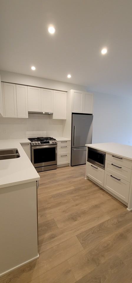 5415 Brydon Crescent - Photo 2