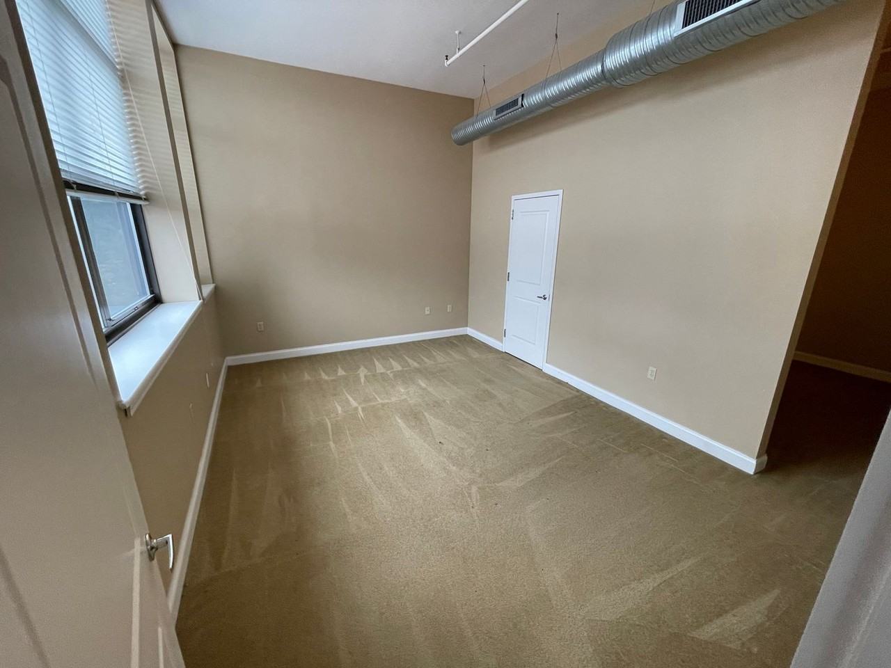 11 Fremont Street - Photo 4 of 50