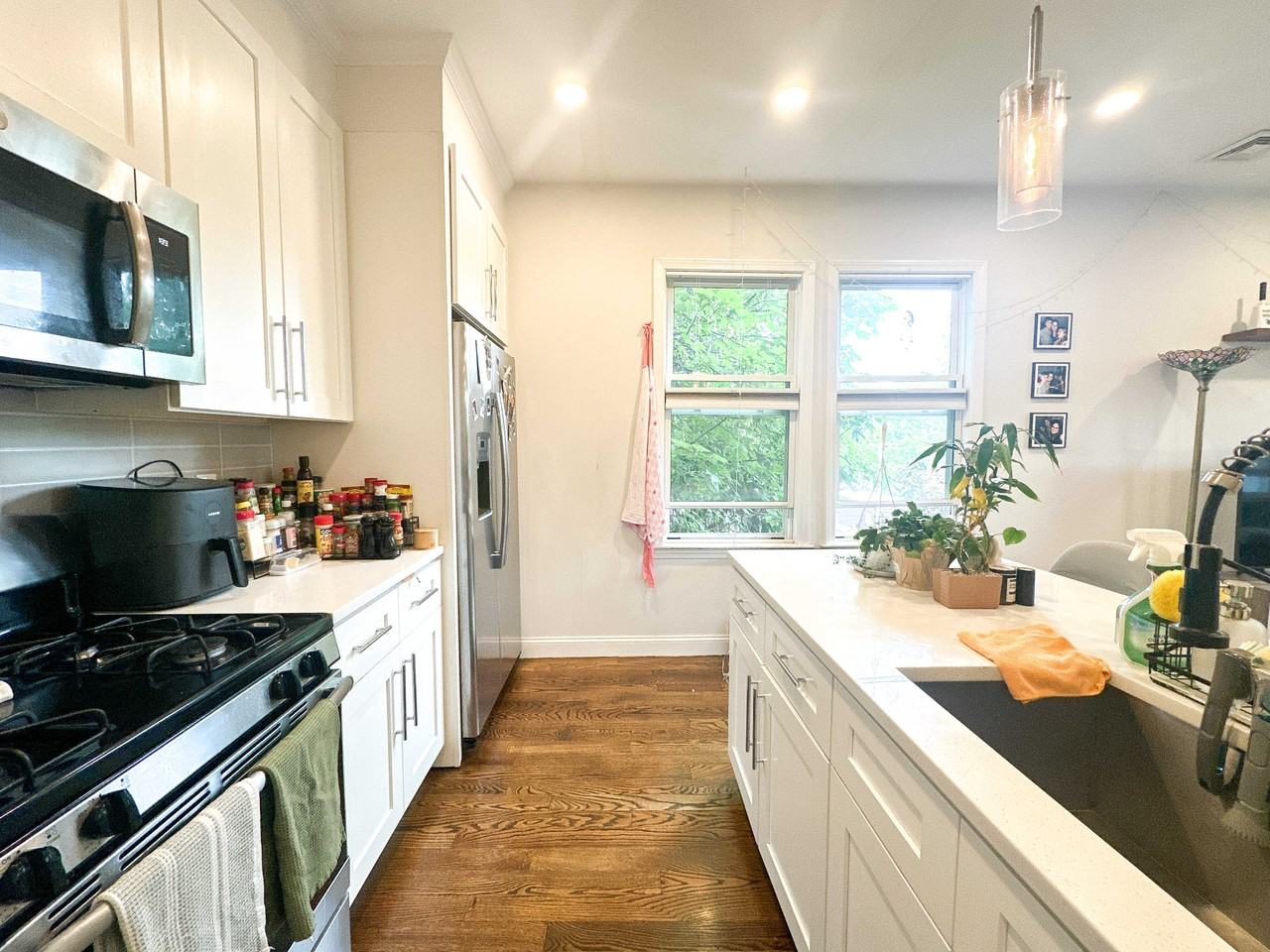 77 Torrey St #2 - Photo 3 of 19
