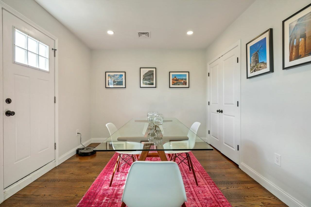 77 Torrey St #2 - Photo 7 of 19