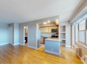 80 N Moore St - Photo 1 of 1