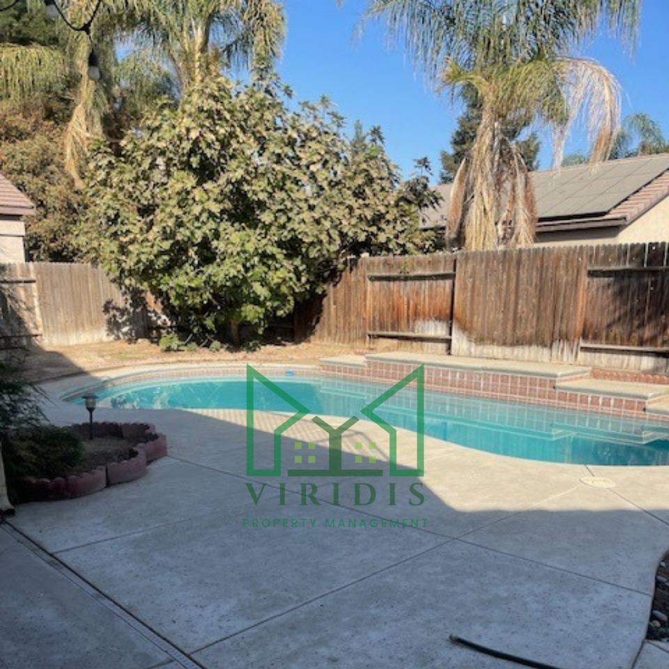 10702 Villa Hermosa Dr #1 - Photo 4 of 13
