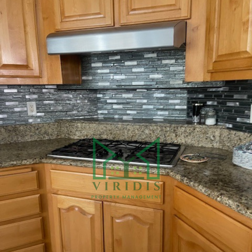 10702 Villa Hermosa Dr #1 - Photo 5 of 13