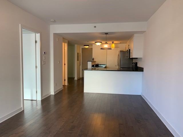 456 King Edward Ave ##309 - Photo 7 of 17