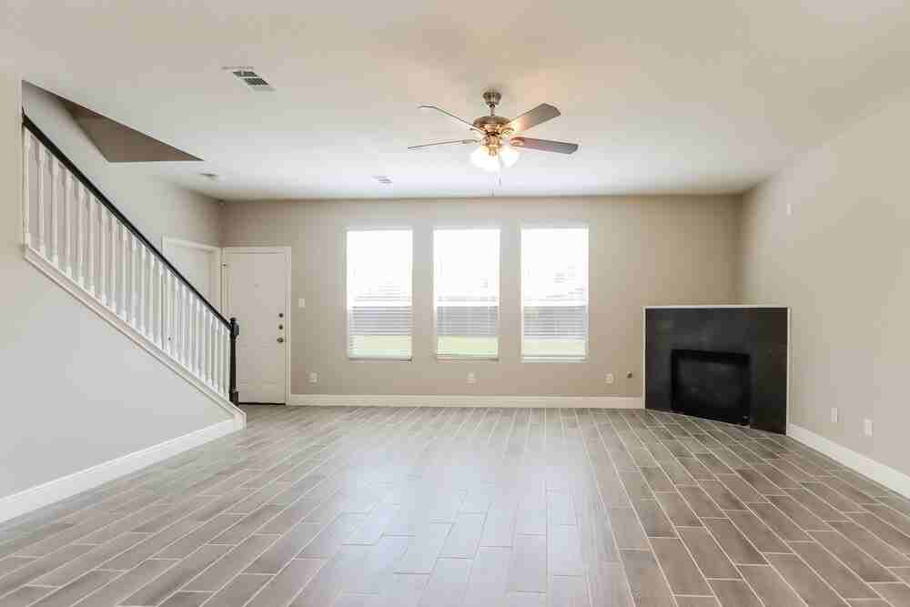 22538 High Point Pines Dr - Photo 4 of 17