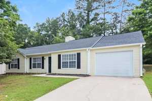 featured image of 4961 Hampstead Ln