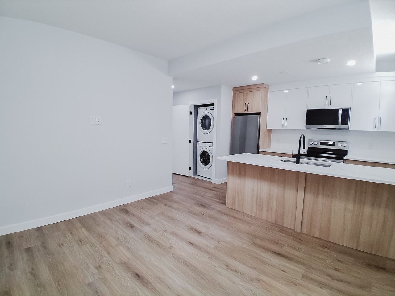 800 Block, 22 Avenue NW (8 - Photo 6 of 13