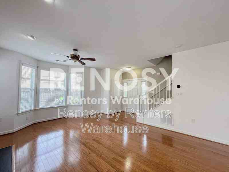 3932 Cromwell Park Dr - Photo 3 of 41