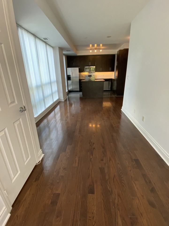 Yonge St & Finch Ave W #109 - Photo 2 of 12