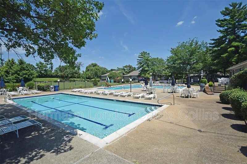 725 Ridgeside Dr #H - Photo 2 of 20