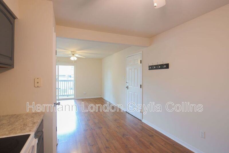 725 Ridgeside Dr #H - Photo 4 of 20