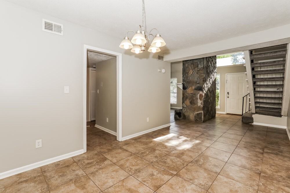 8754 Edenton Way - Photo 7 of 28