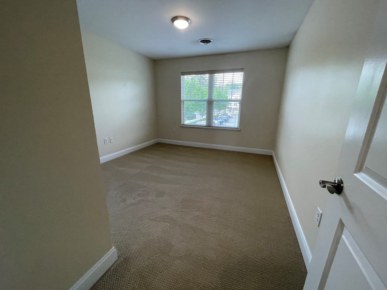 The Springs Luxury Apartments - Photo 6 of 6