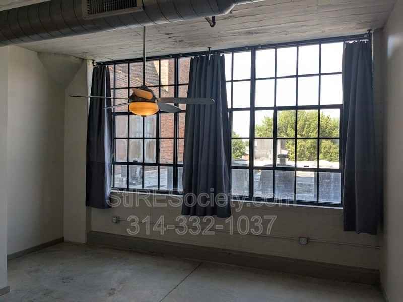 8125 Michigan Ave - Photo 7 of 14