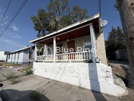 featured image of 560 Oneida Ave #1