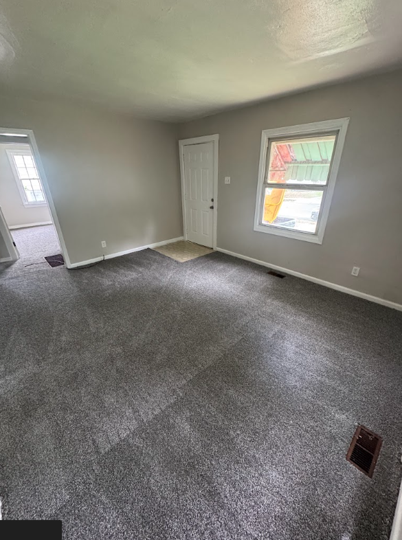 1608 W 17th St #1 - Photo 3 of 10
