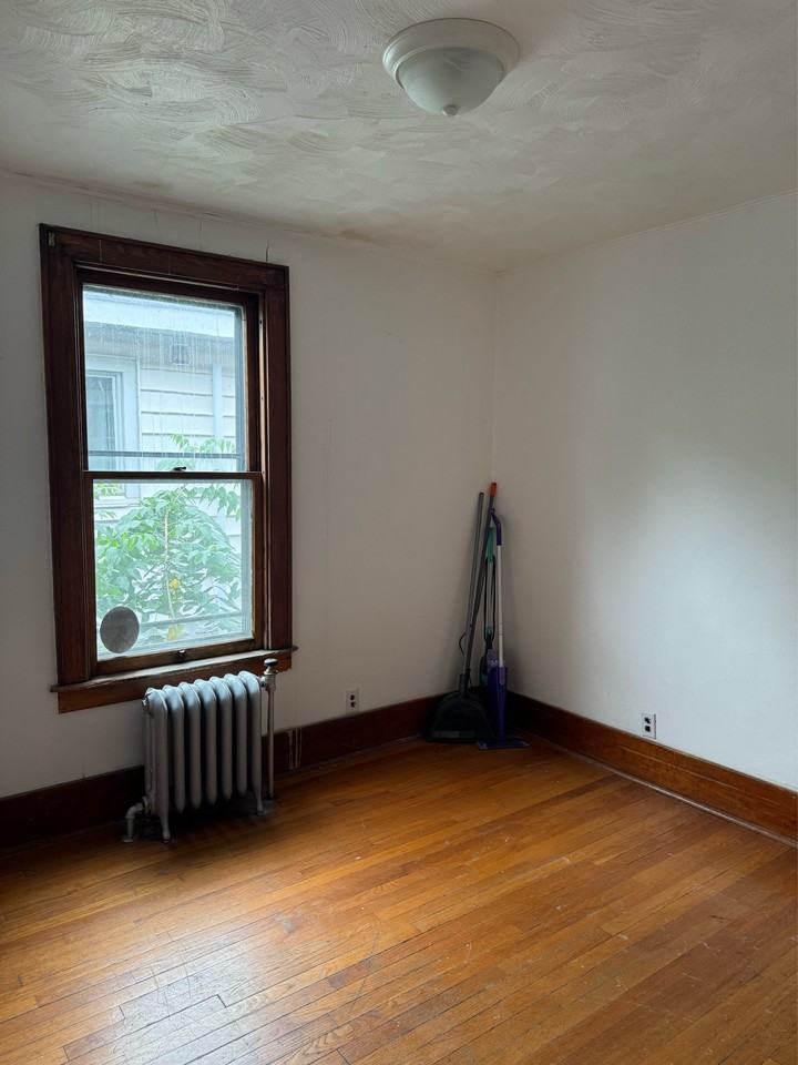 1401 Mather Ave #1 - Photo 7 of 9