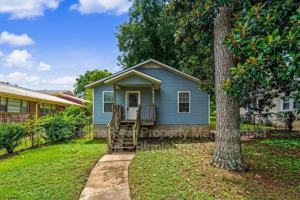 featured image of 621 Bell Ave