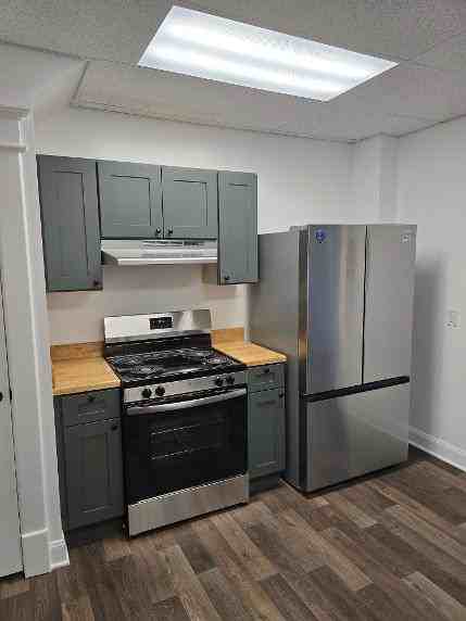 1412 Lane Boulevard - Photo 6 of 20