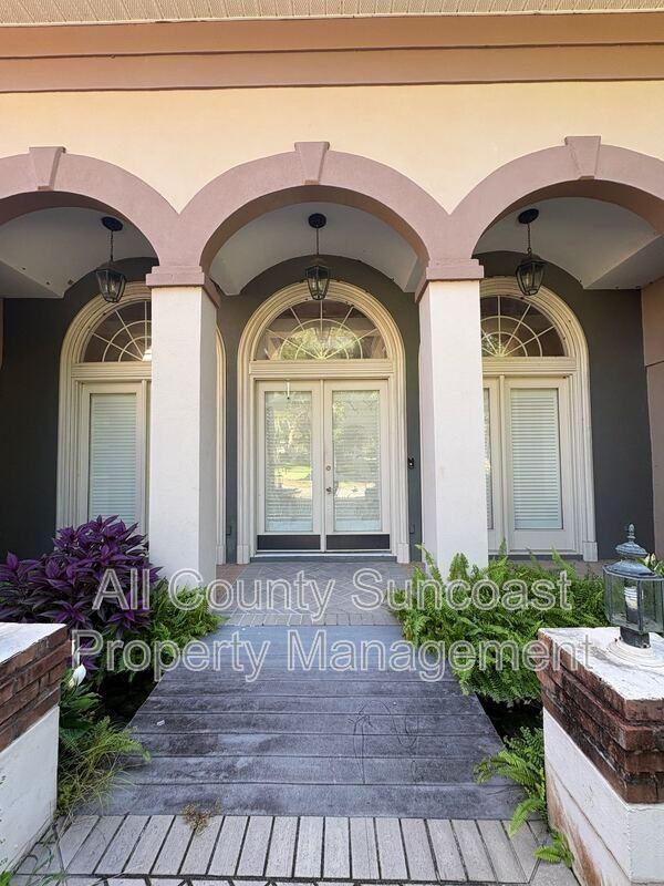 2600 Lucerne Dr - Photo 3 of 30